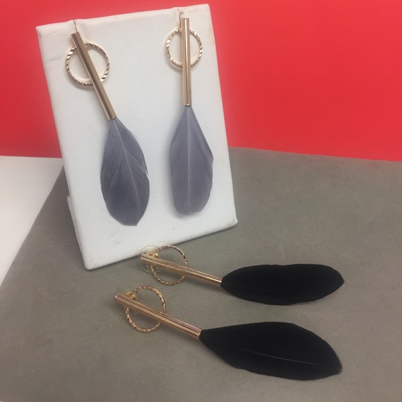 Simple Modern Feather Earring,gray or Blk, NWT - Picture 1 of 4