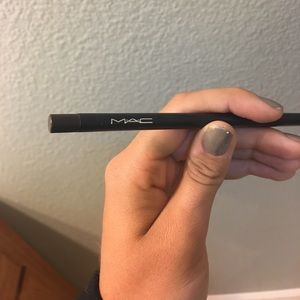 Mac eyebrow pencil