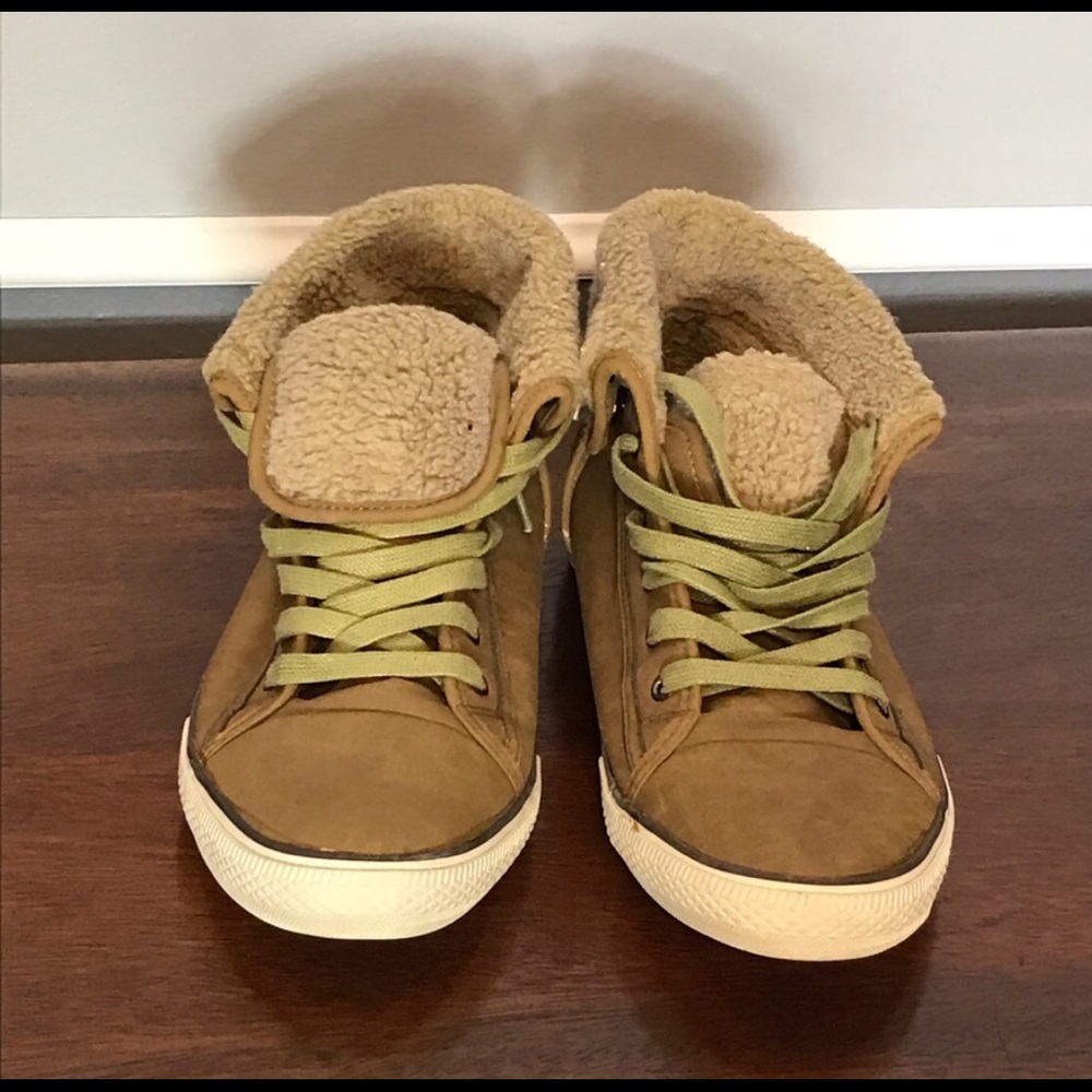 🎉BLACK FRIDAY SALE🎉 Aldo sneakers