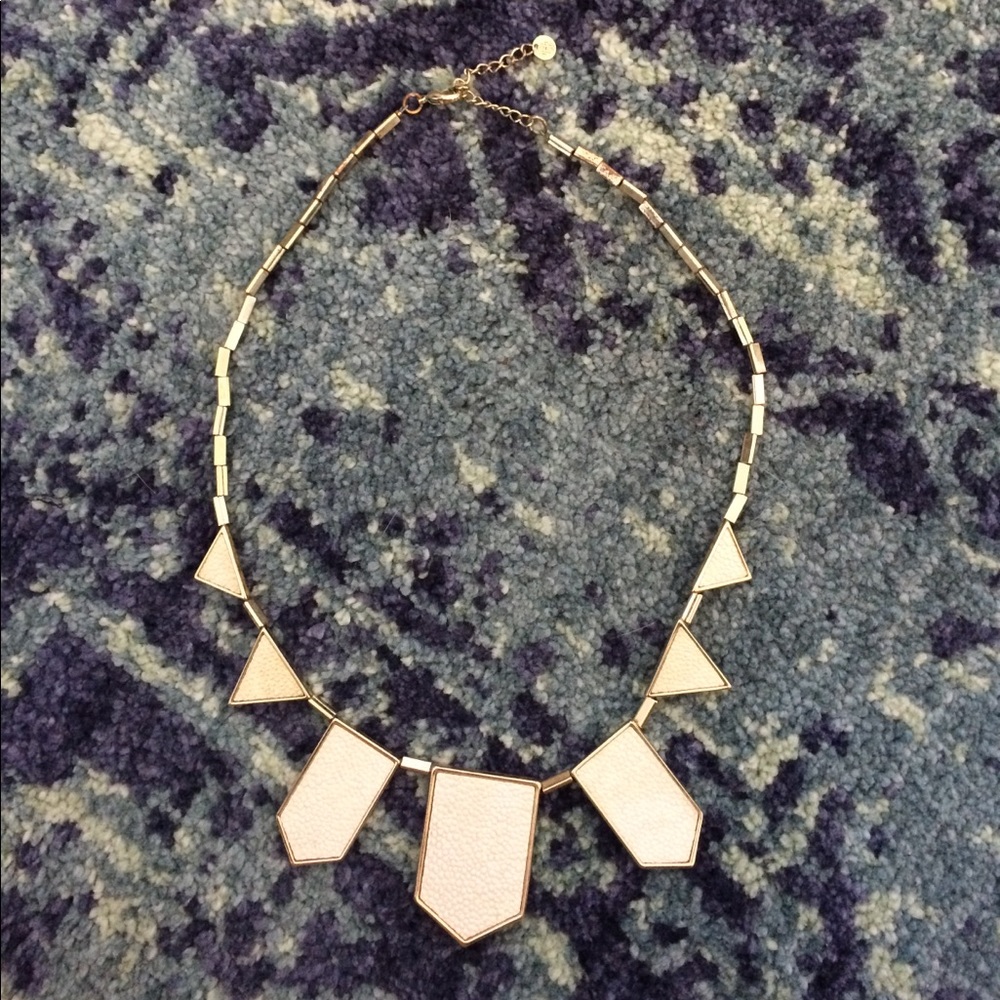 House of Harlow Necklace