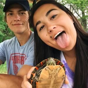 Meet your Posher, Nina