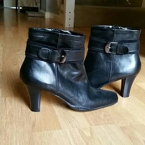 Aerosoles Black Booties