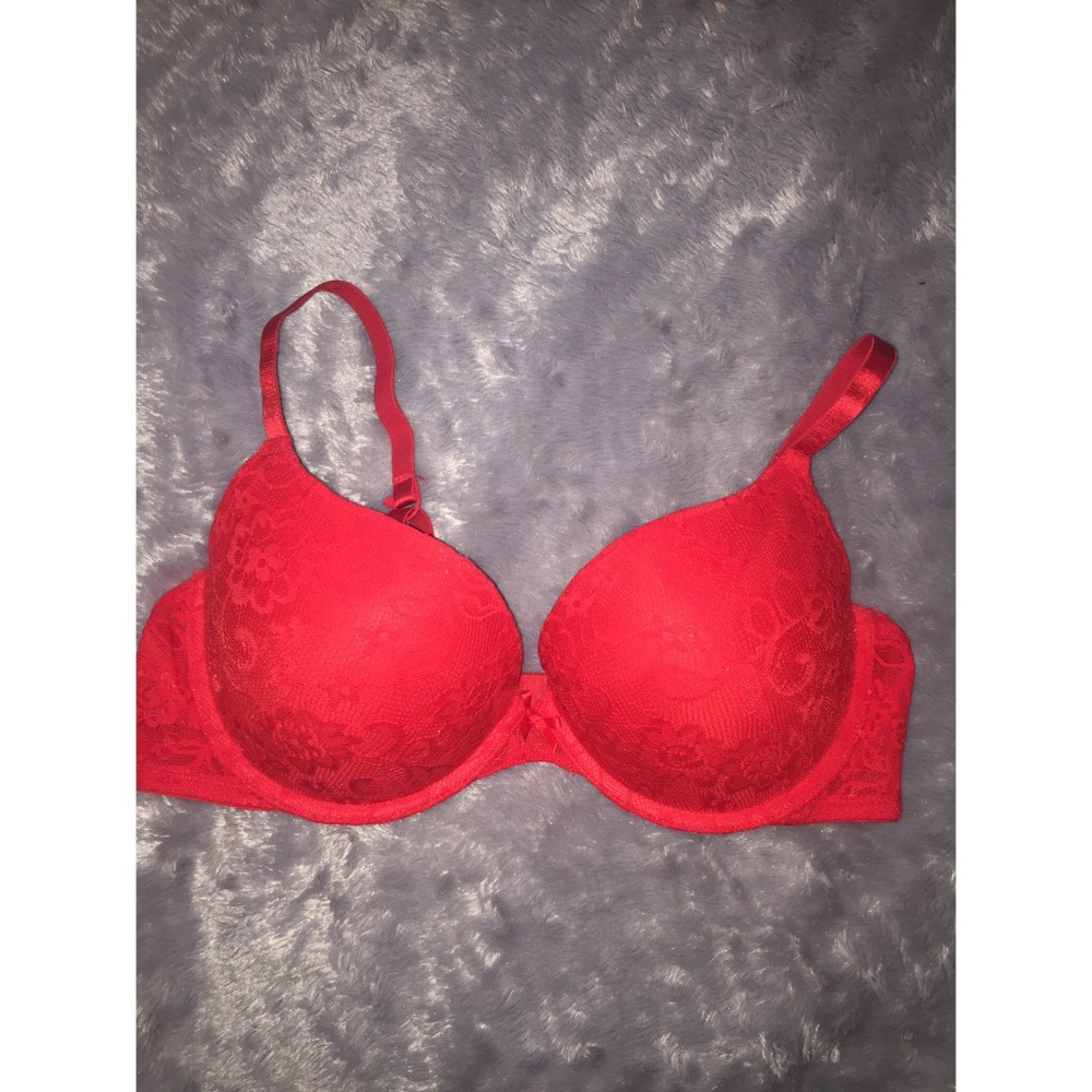 Push-Up Bra