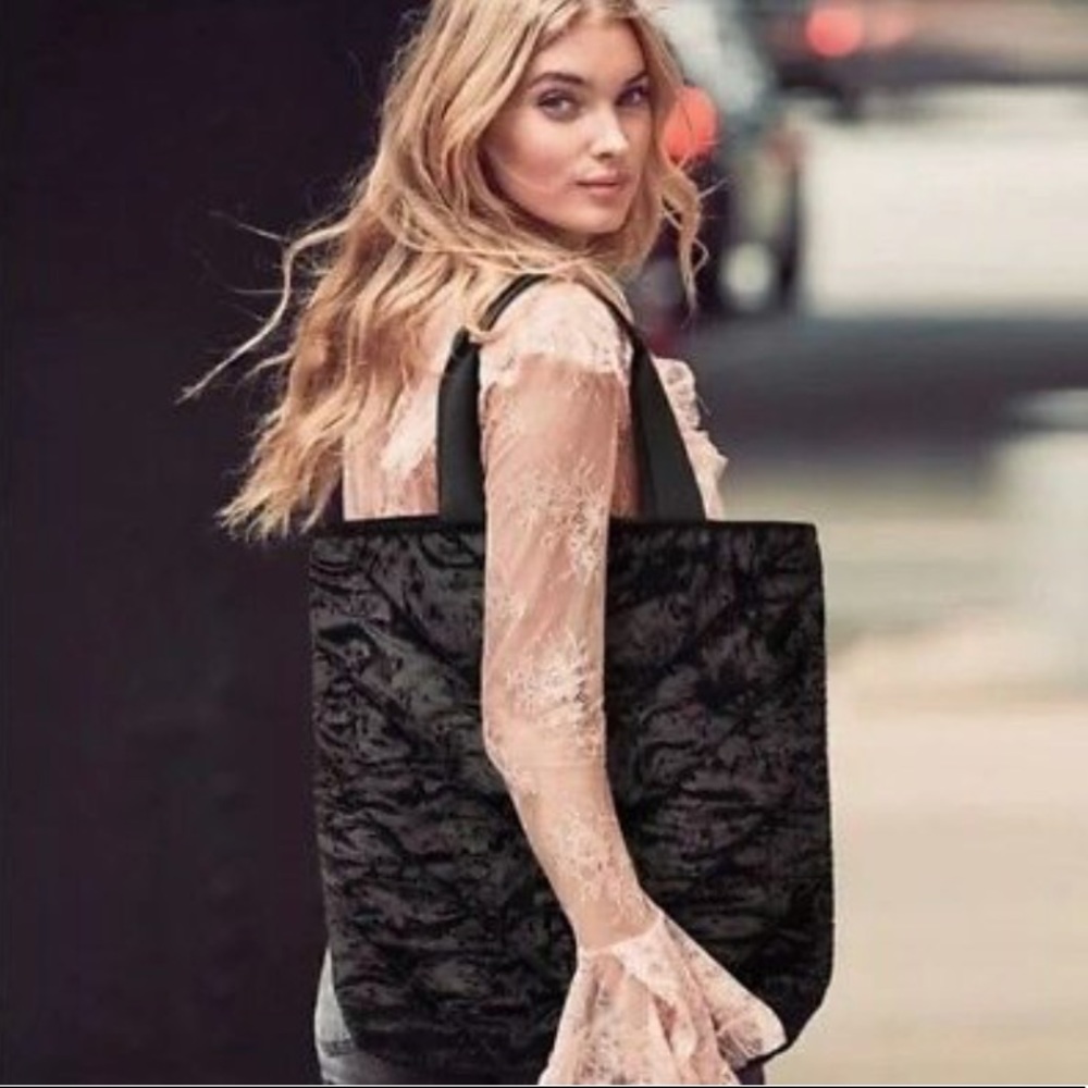 Victoria’s Secret velvet tote bag 2017