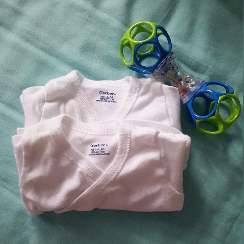 🍭3 for $12🍭Gerber Baby Longsleeve Side Snap Tee