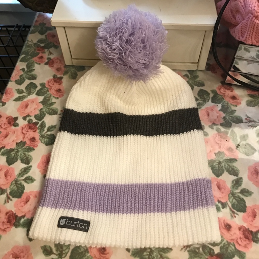 White knit Pom Pom hat w/ lavender & gray stripes