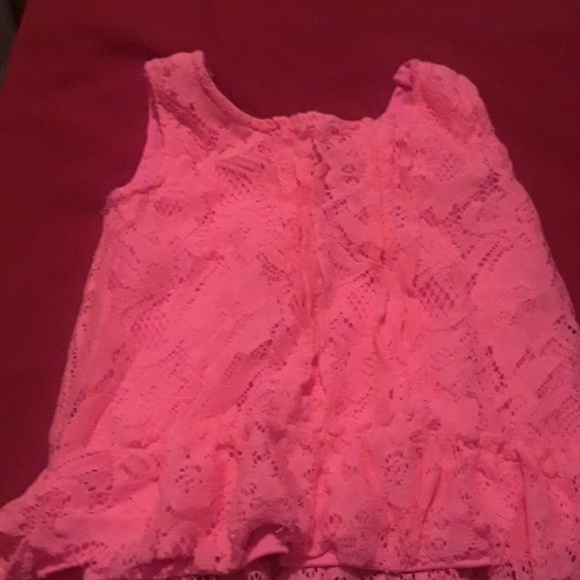 Pink top & denim shorts - Picture 3 of 3