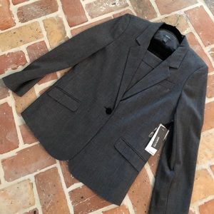 Kenneth Cole Reaction black skirt suit