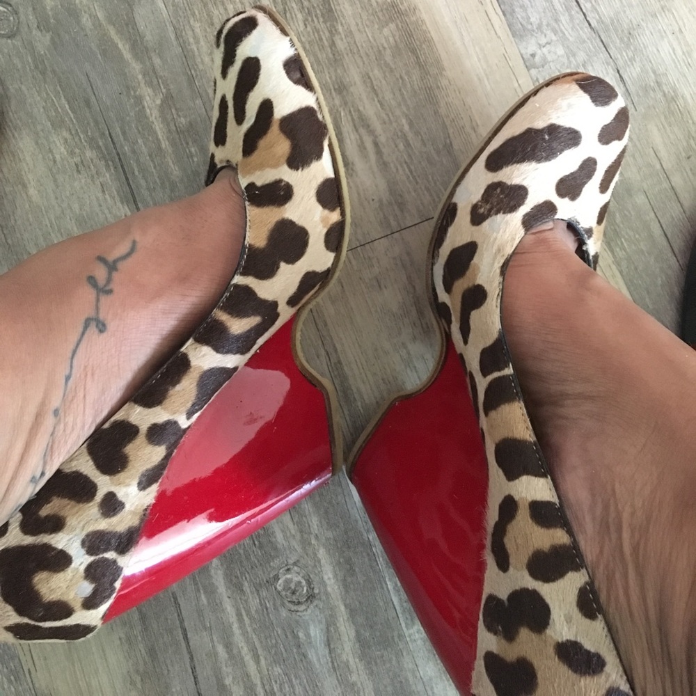Animal print pumps