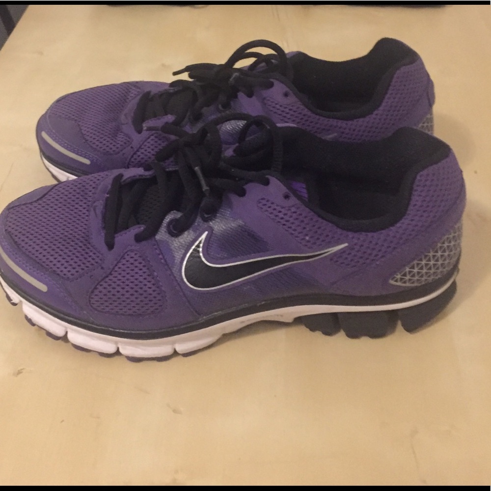 Women’s Nike Running Sneakers