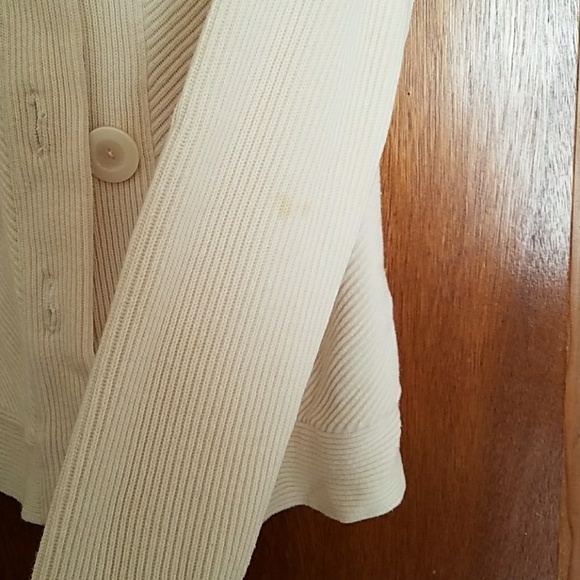 Sweater - Picture 4 of 4