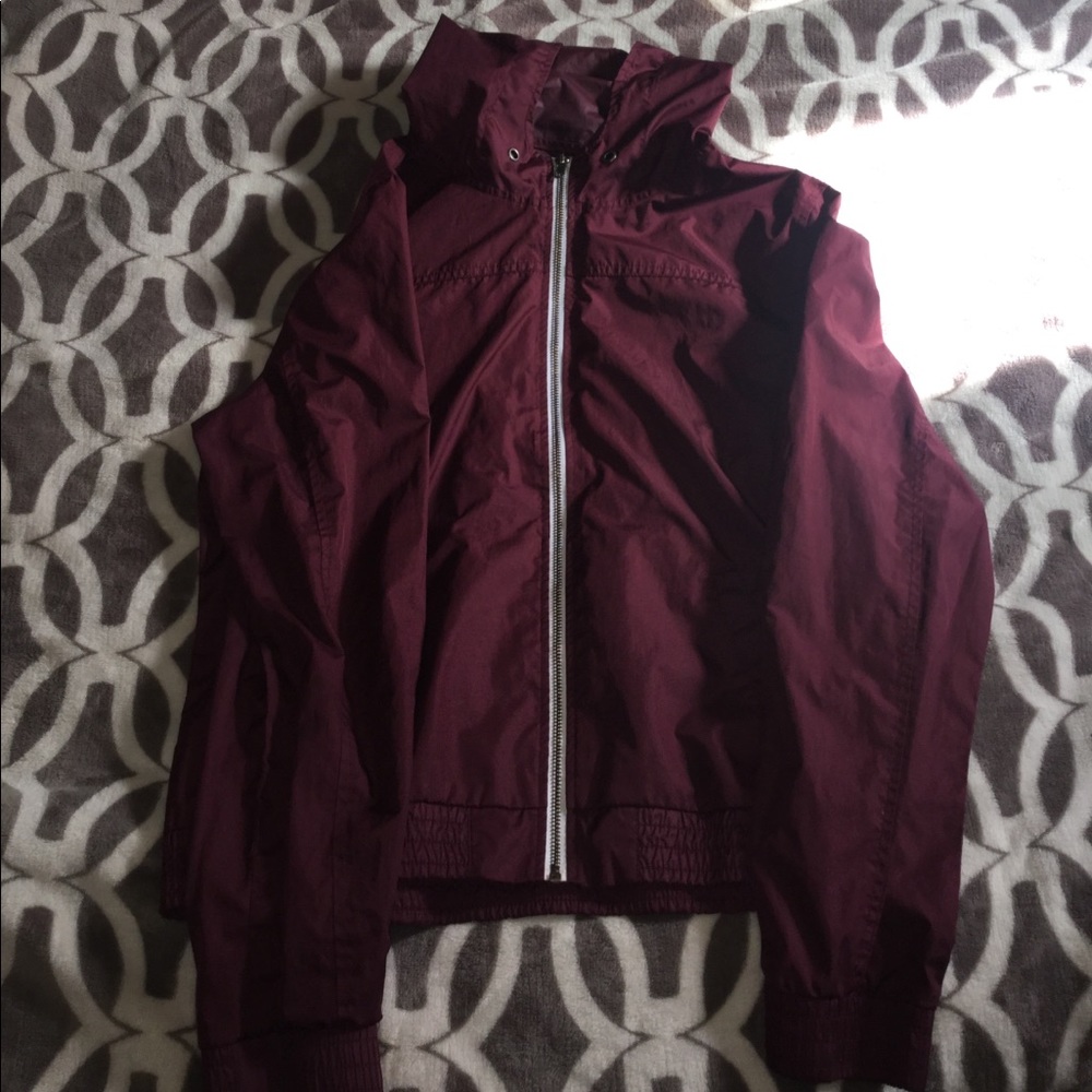 Windbreaker - Picture 2 of 3