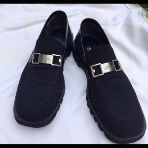 Donald J Pliner loafers