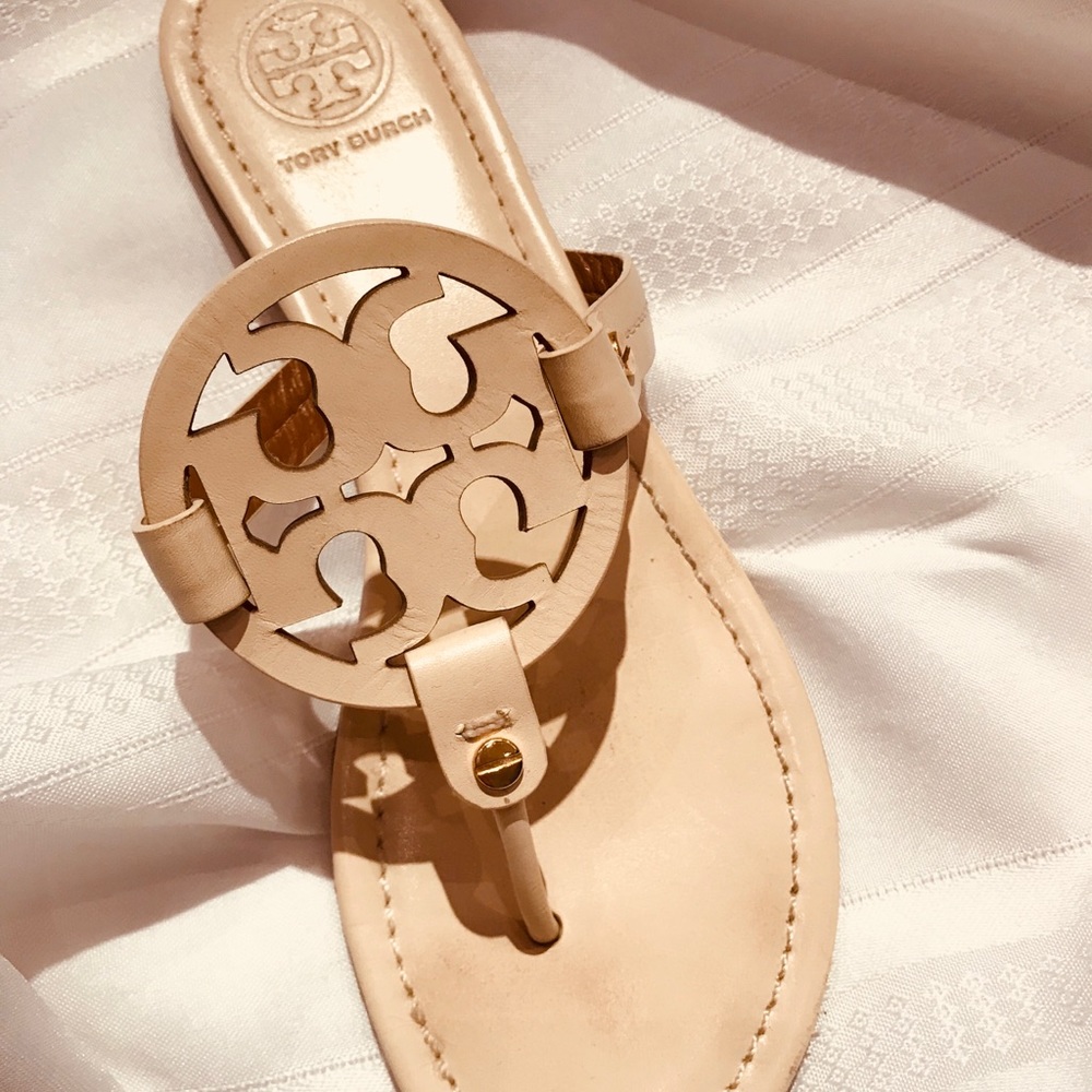 Tory Burch cream Sandals!