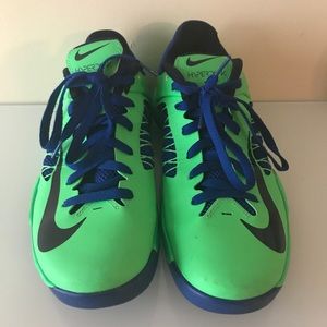 Nike Hyperdunk Low