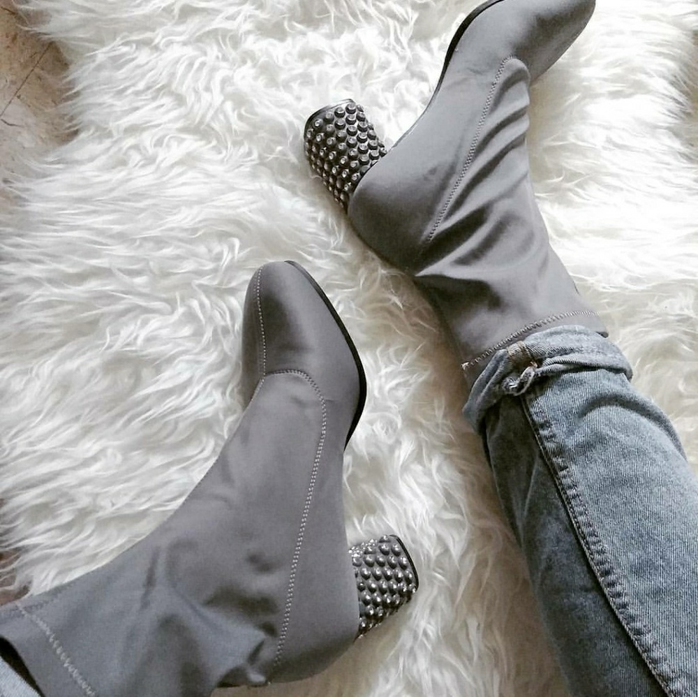 Ankle booties