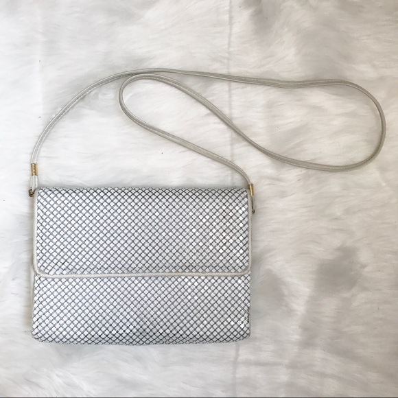 Whiting & Davis Handbags - Vintage Whiting and Davis White Metal Purse