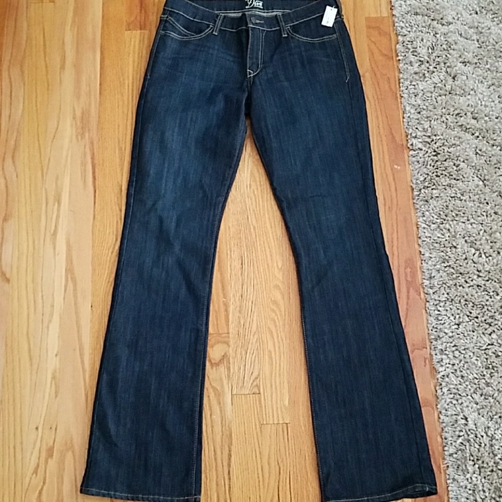 Brand new Old Navy Diva jeans size 10 tall