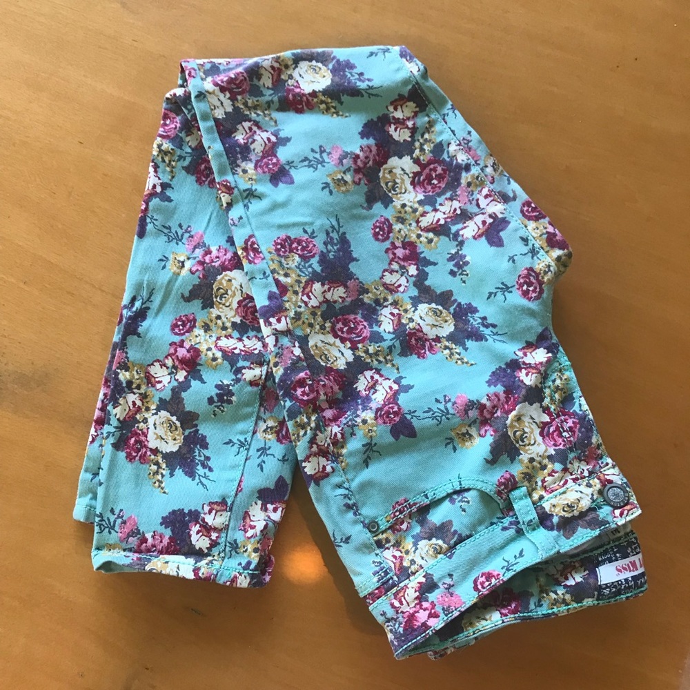 Floral print skinny jeans size 10