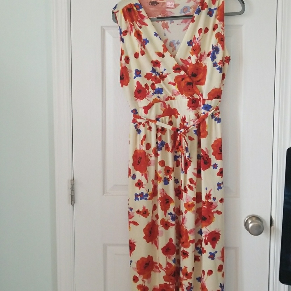 Floral Sleeveless Dress
