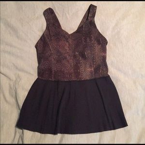 Rare LULULEMON peplum top