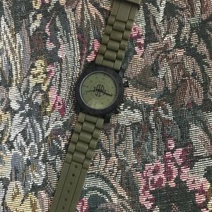 Cotton on army green watch