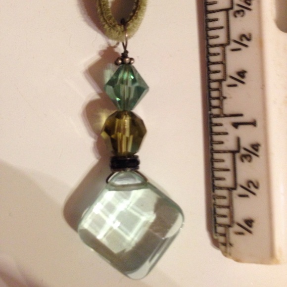 Necklace - Picture 3 of 4