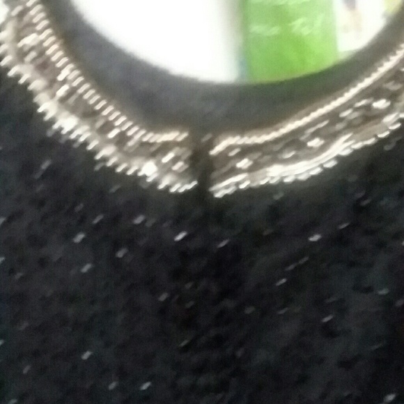 Top - Picture 3 of 5