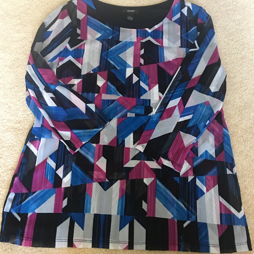 Alfani XL multi colored, tiered top