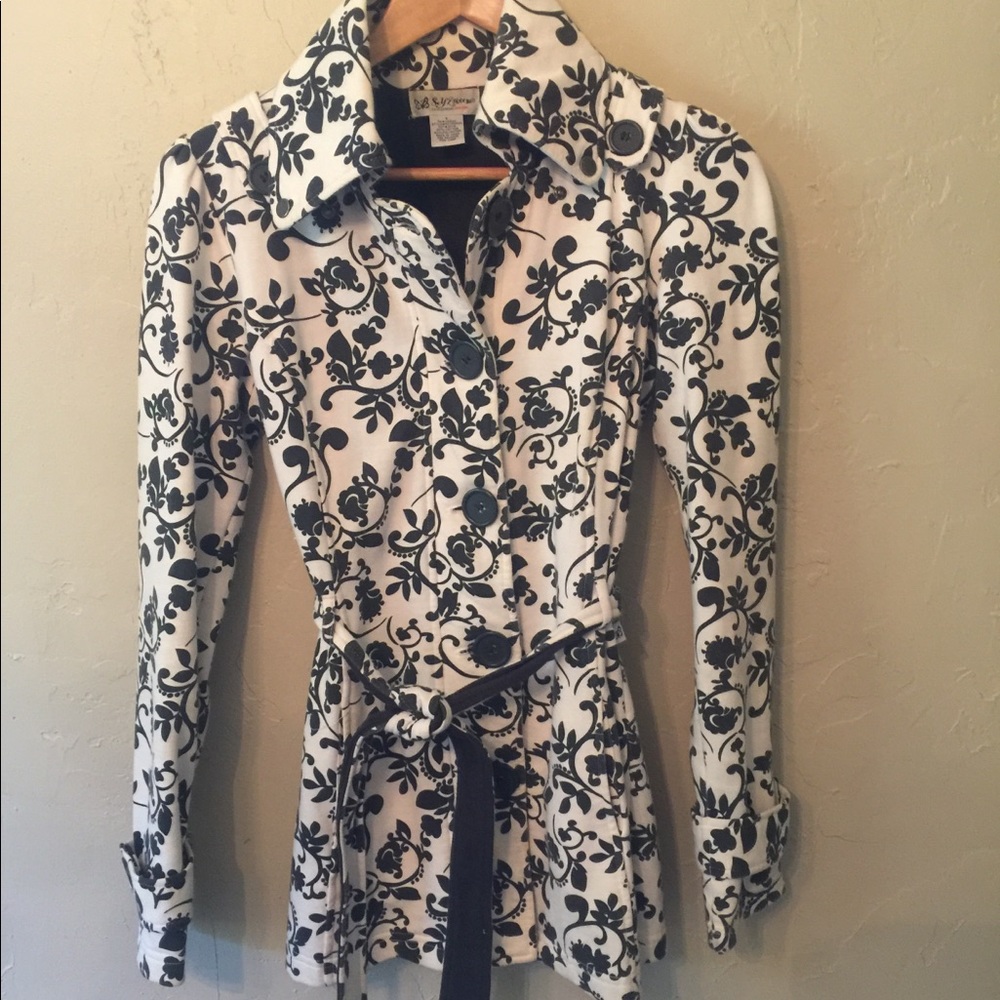 Black and white floral jacket with tie waist