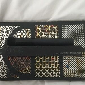Nars #23 Wet/Dry Makeup Brush