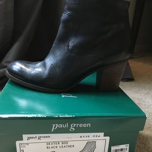 New with box Paul Green ankle boots