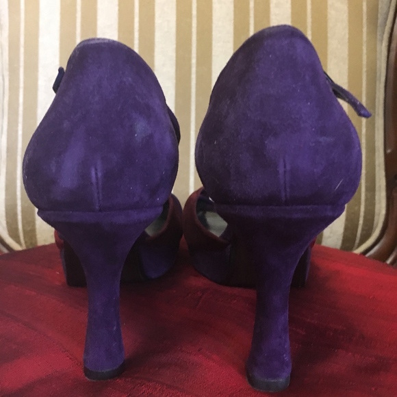 Stuart Weitzman purple red suede platforms - Picture 3 of 5