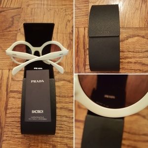 🎈Authentic Round Prada Sunglasses