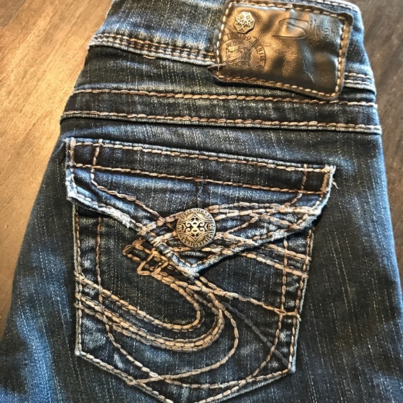 Silver Brand Jeans- Suki Surplus, Size 26/32 - Picture 3 of 5