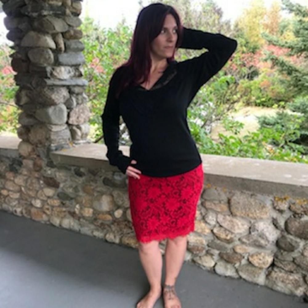 Lace Wiggle Skirt