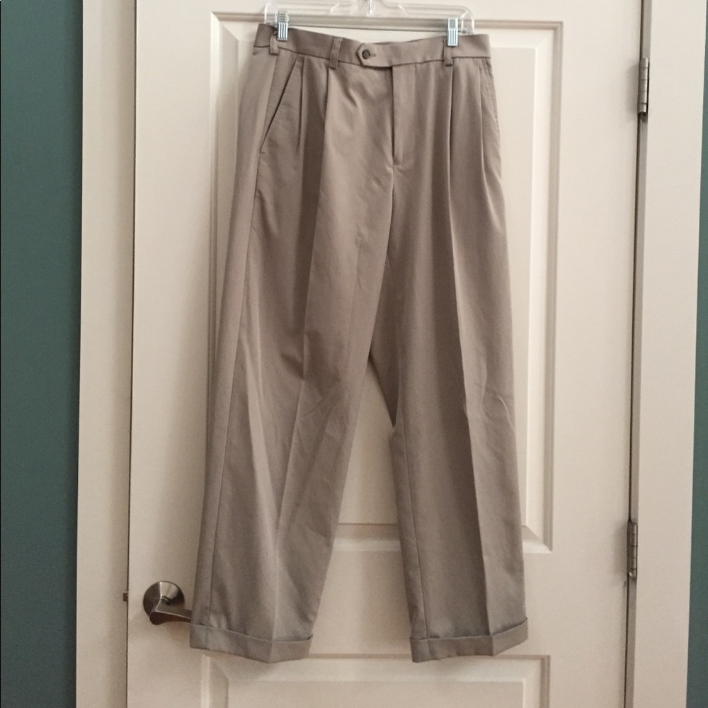 Izod men's dress pants