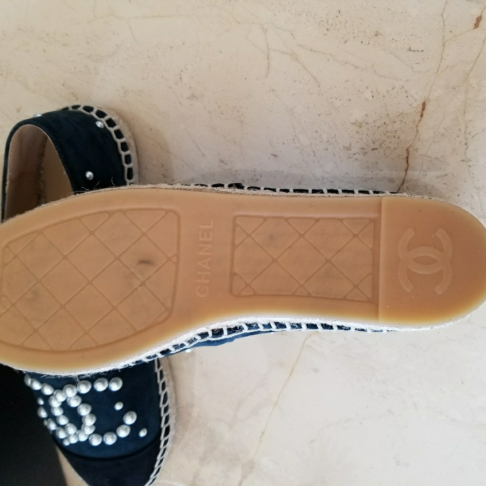 ❌SOLD❌ Chanel Navy Black Espadrilles Size 38 - Picture 6 of 8
