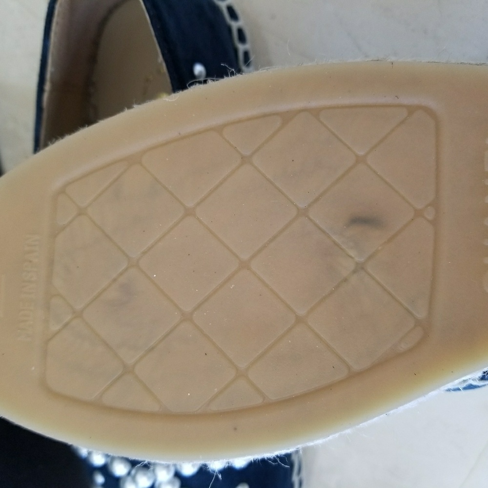 ❌SOLD❌ Chanel Navy Black Espadrilles Size 38 - Picture 7 of 8