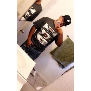 Meet your Posher, Juan