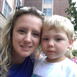 Meet your Posher, Caroline