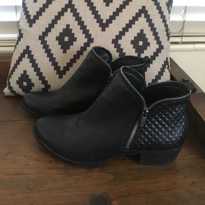 Lucky Brand booties