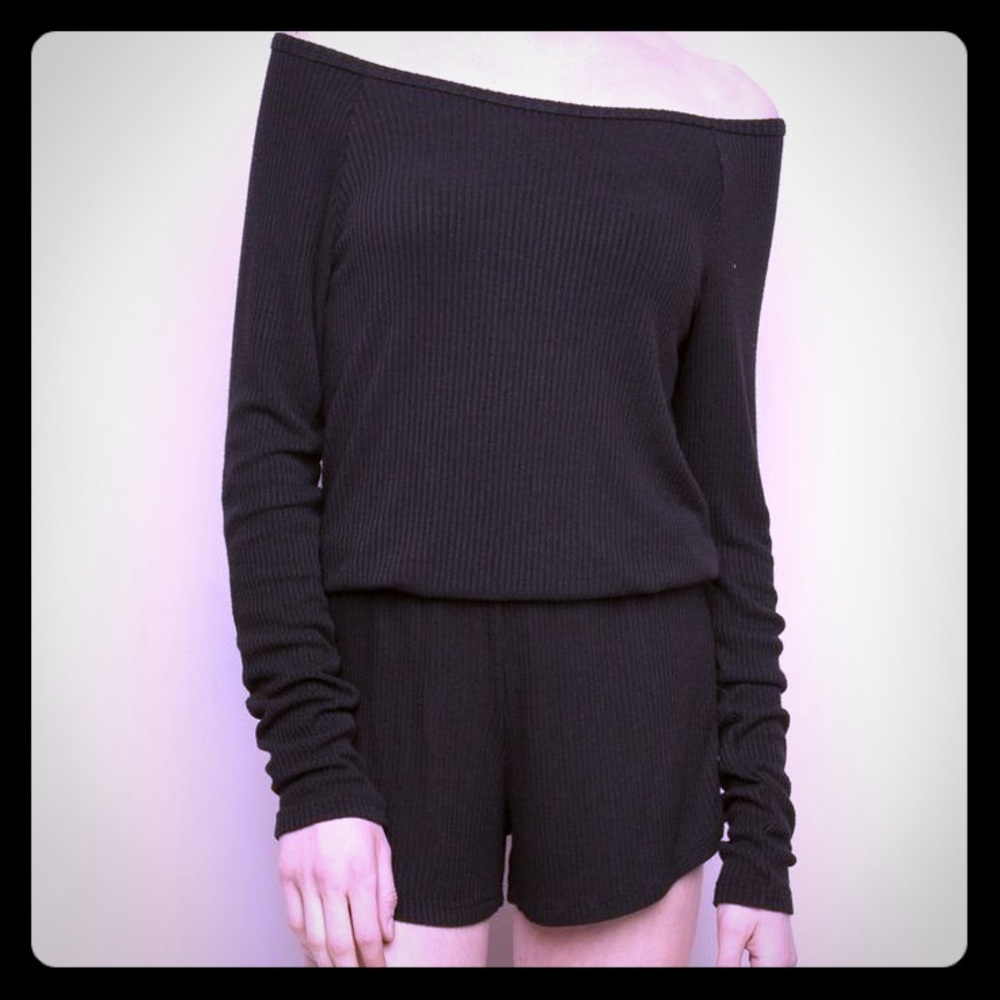 Rare Brandy Melville ribbed romper