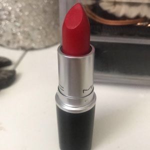 BRAND NEW MAC LIPSTICK