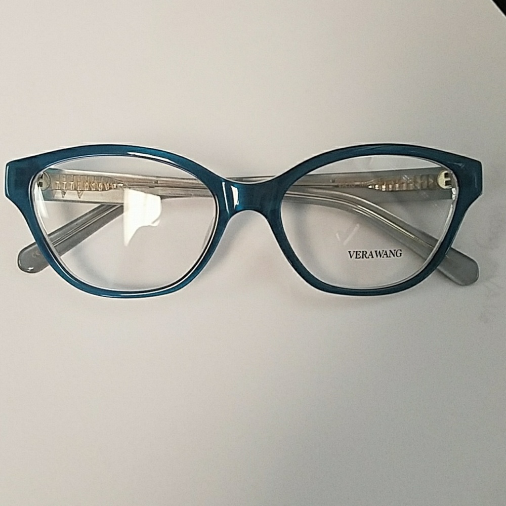 Vera Wang frame