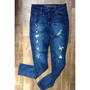 ⭐️Ripped skinnies from AE ⭐️