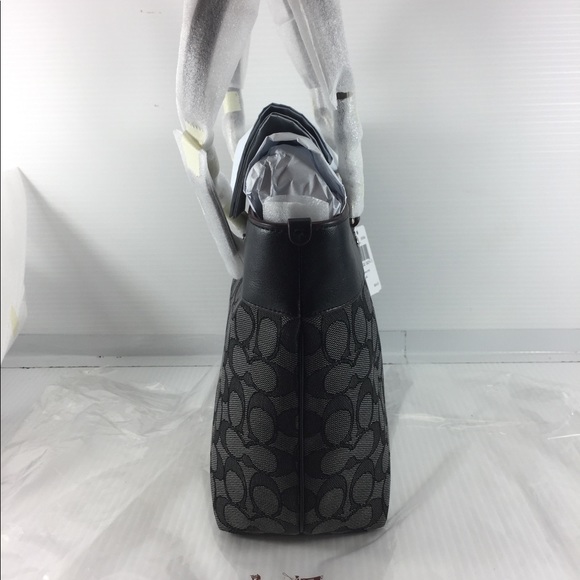 Coach Handbag - Picture 3 of 6