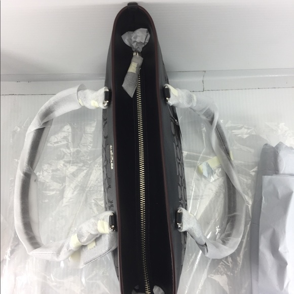 Coach Handbag - Picture 5 of 6