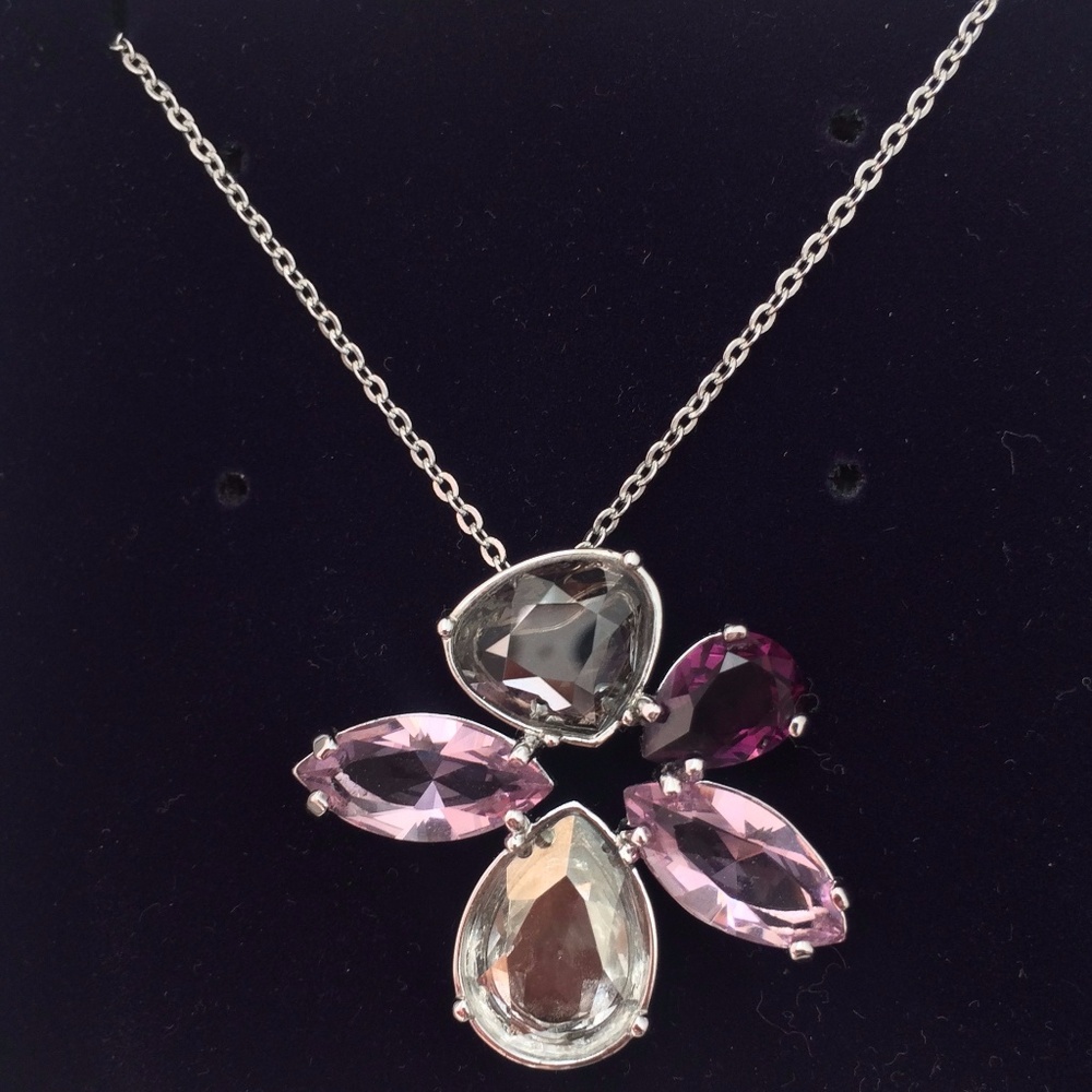 Swarovski Crystal Flower Pendant Gently used