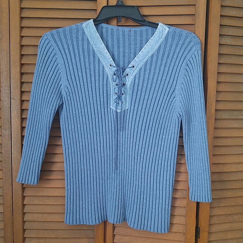 Ribbed sweater